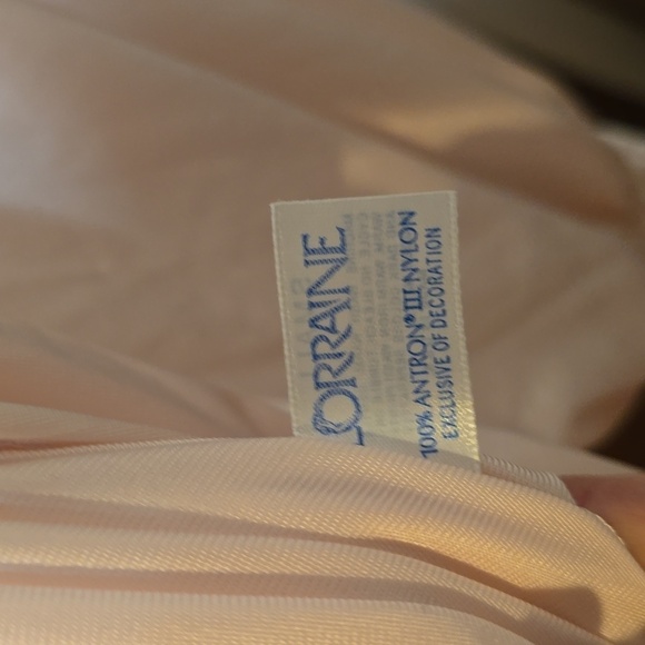 Lorraine Blush Satin Robe - Picture 3 of 5